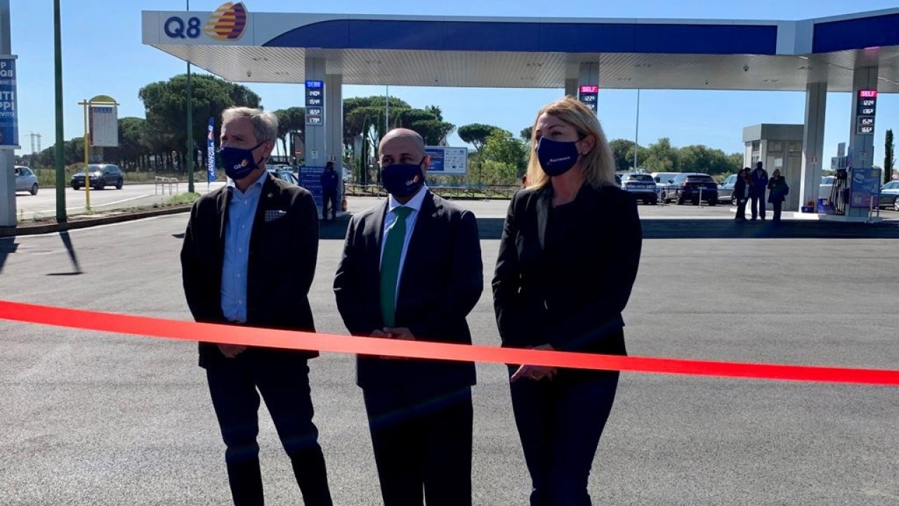 A Roma la prima stazione di servizio al mondo con asfalto al grafene