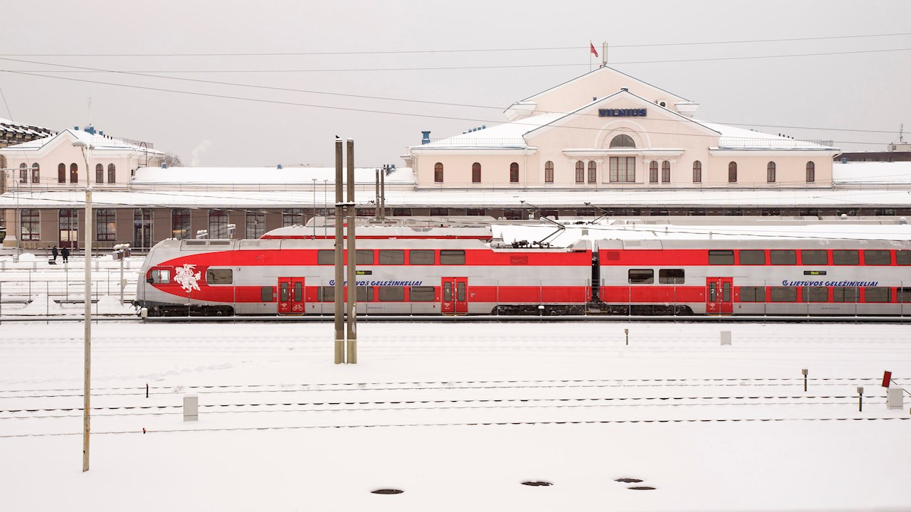 ABB sostiene l'elettrificazione delle ferrovie per un futuro carbon neutral