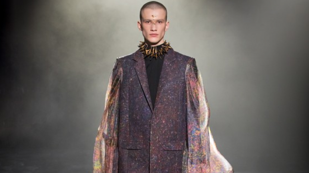 Verso un futuro più sostenibile per la moda con Epson e lo stilista Yuima Nakazato