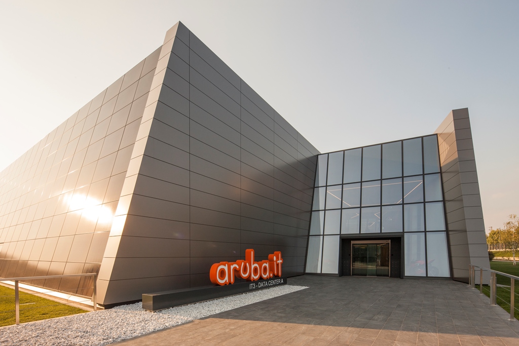 Aruba certifica l'adesione al Patto per la Neutralità Climatica dei Data Center