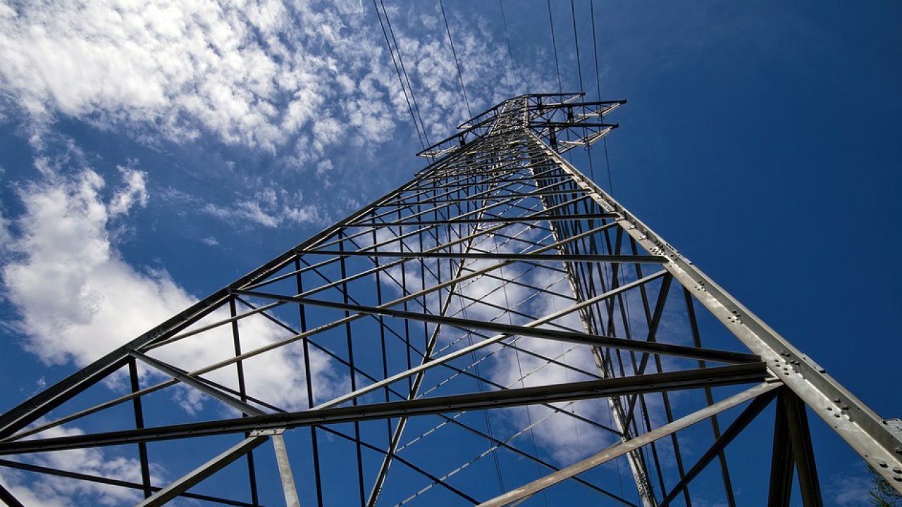 Terna: a febbraio consumi elettrici in calo del 2,2%