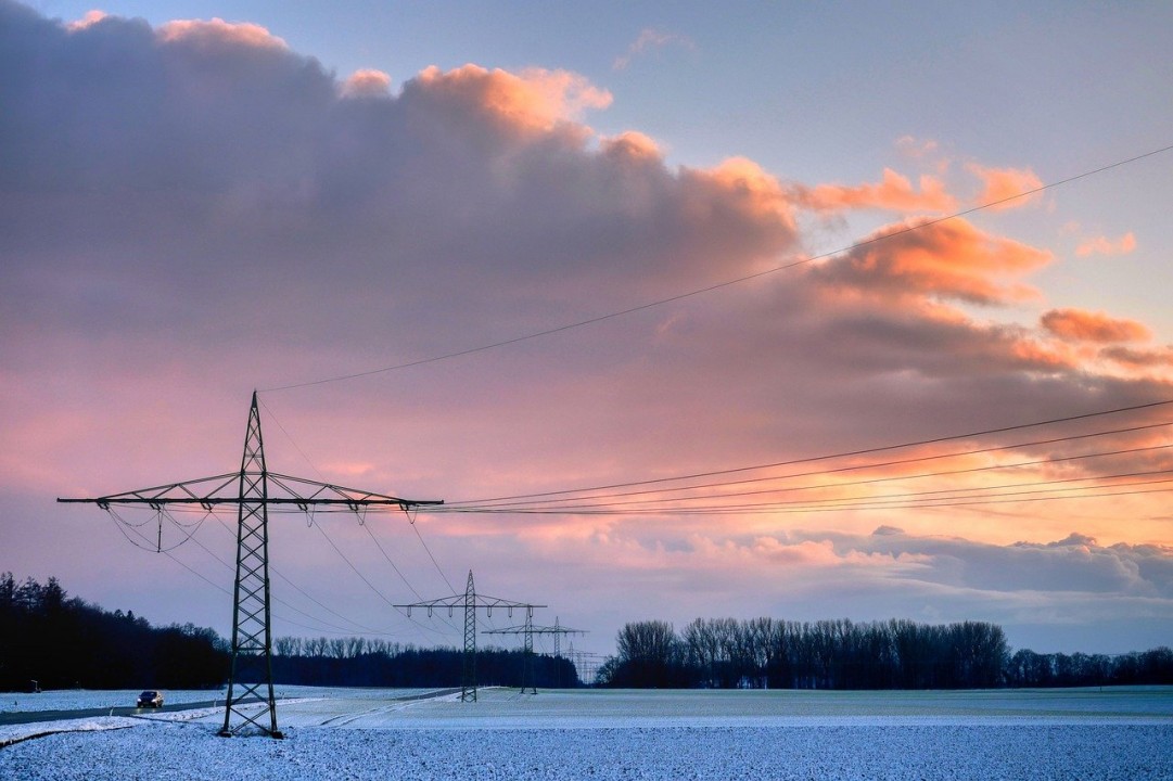 Terna, ad agosto consumi elettrici in calo dell’1,1%