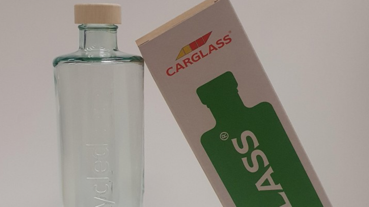 Dai parabrezza alle bottiglie: Carglass: rafforza il proprio impegno nel riciclo del vetro 