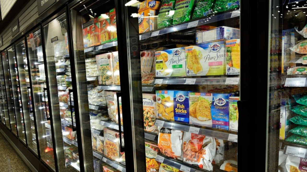 Osservatorio Waste Watcher: spreco alimentare, solo il 2,2% è surgelato
