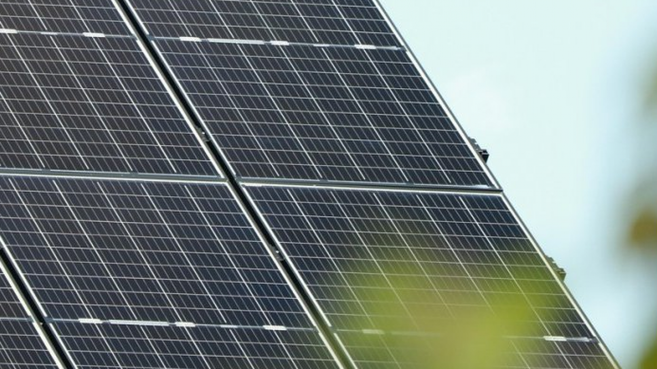 EOS IM connette alla rete 140 MW di nuova capacità solare: il portafoglio italiano raggiunge i 234 MW operativi
