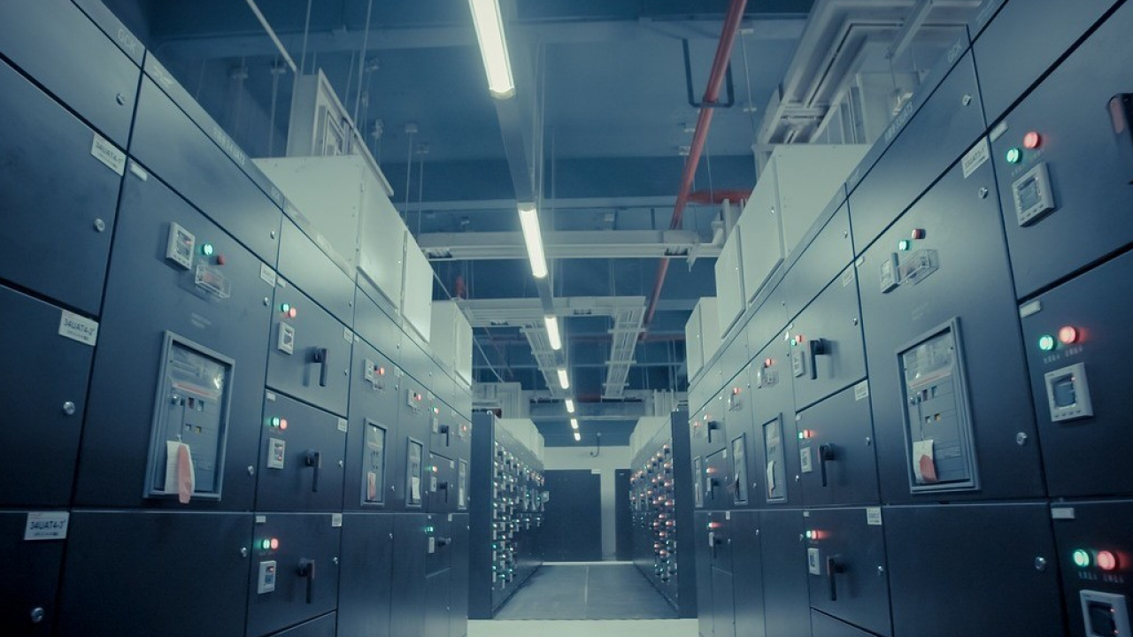 Johnson Controls: investimento in Accelsius, specializzata nel raffreddamento a liquido dei data center