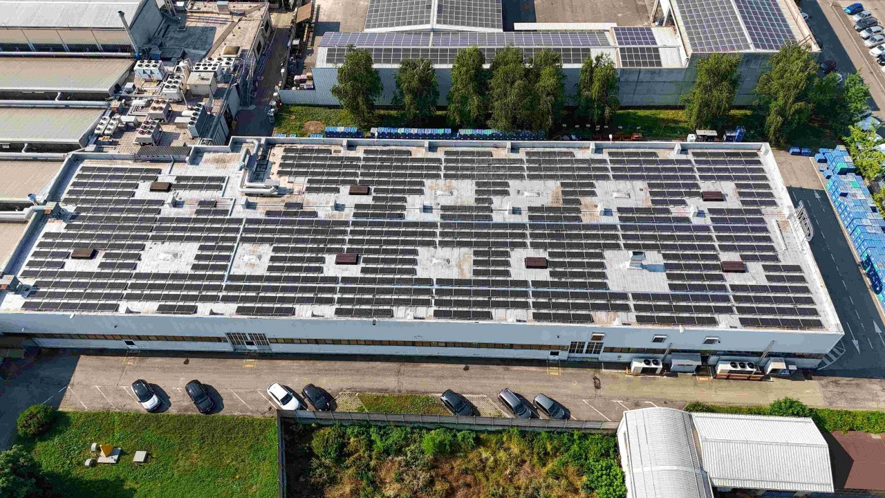 EDP avvia un impianto fotovoltaico sui tetti di Johnson Electric in Piemonte