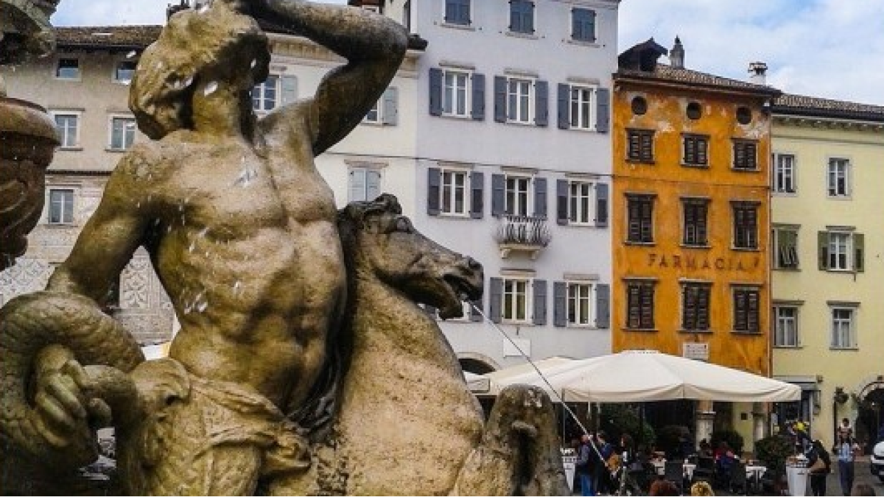 Terna: al via le demolizioni dei tralicci nel centro abitato di Trento