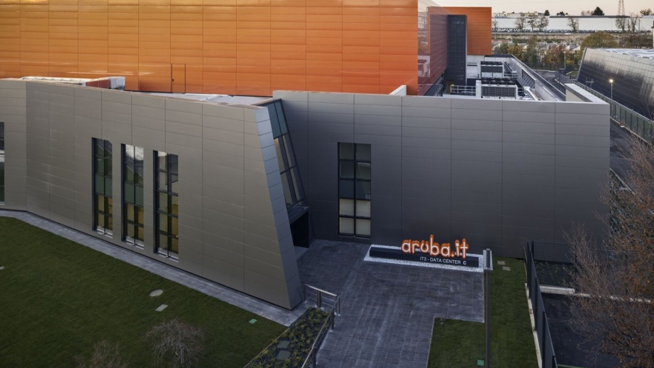 AI privata: Xference avvia la sua infrastruttura europea dai data center Aruba