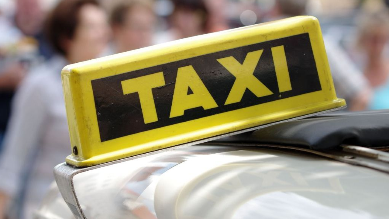 Robotaxi: flotta globale fino a 3 milioni di veicoli entro il 2035, ma l'Europa deve inseguire