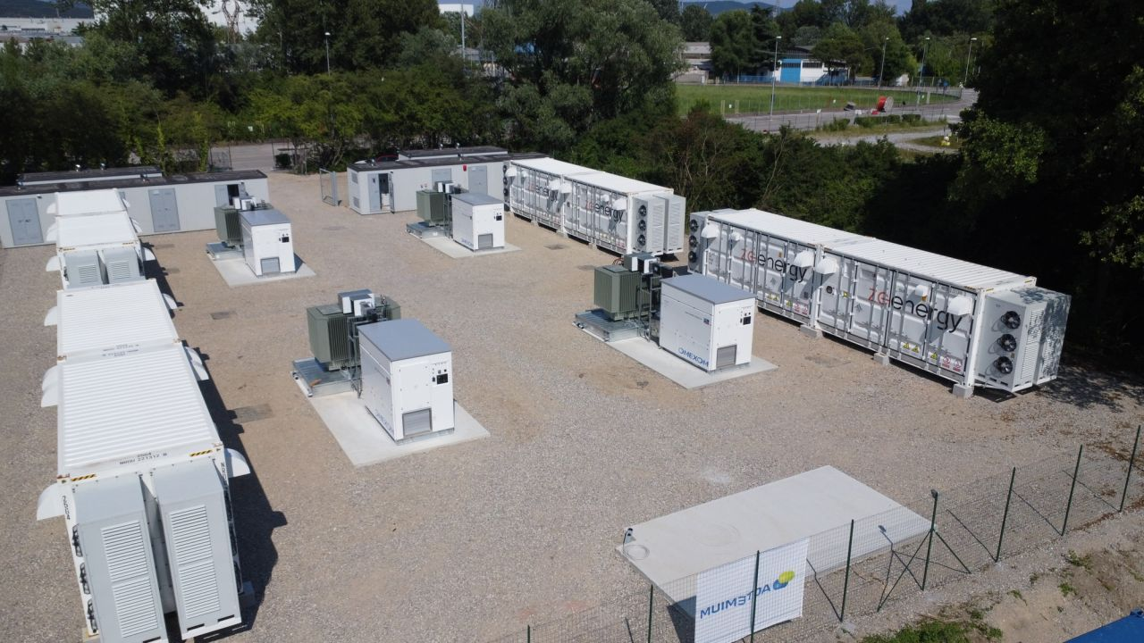 Octopus Energy e ZE Energy investono in uno dei più grandi parchi batterie del Paese