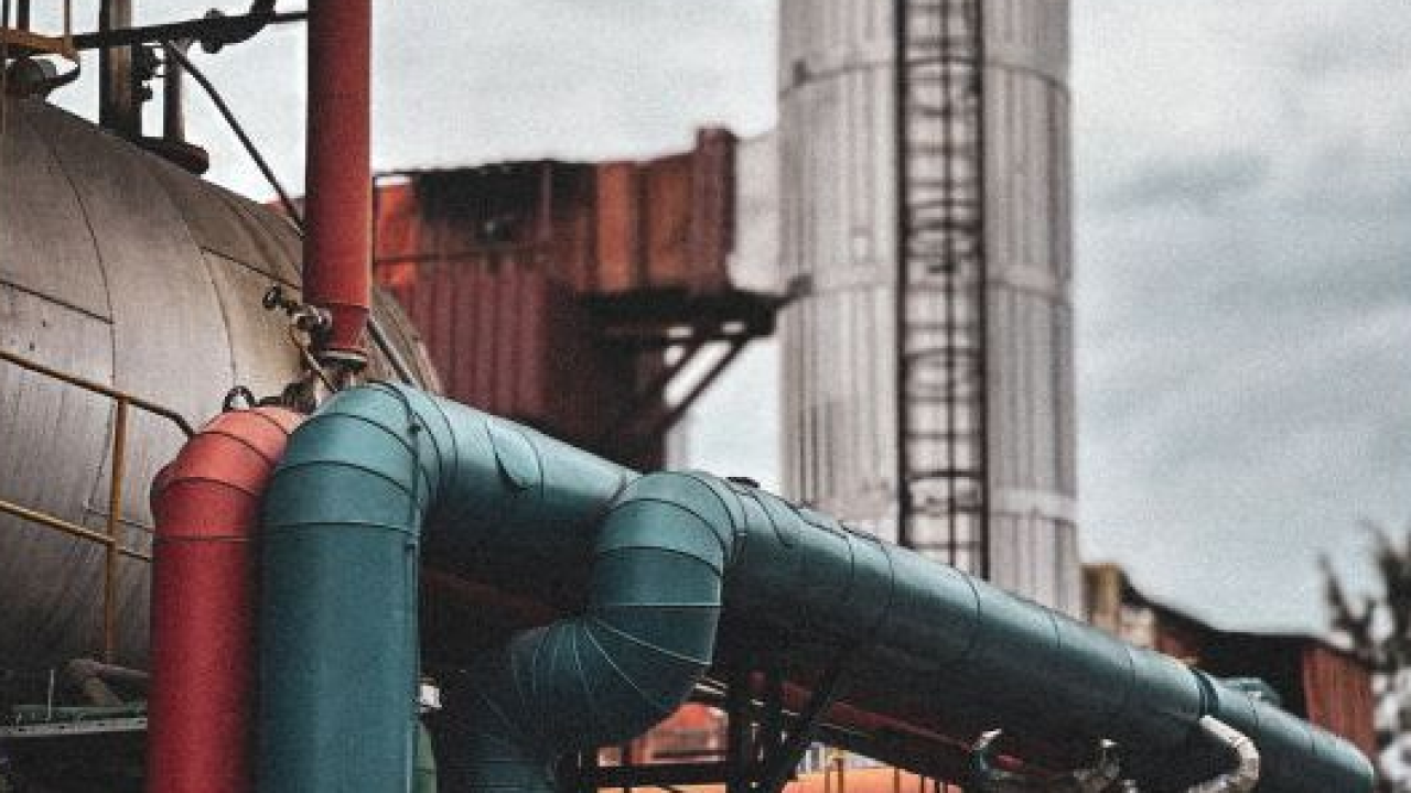 Eni e Azule Energy puntano sull'Angola: via libera al progetto petrolifero Greater PAJ